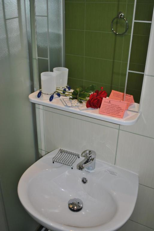 Paradise Hotel Gomel Szoba fotó