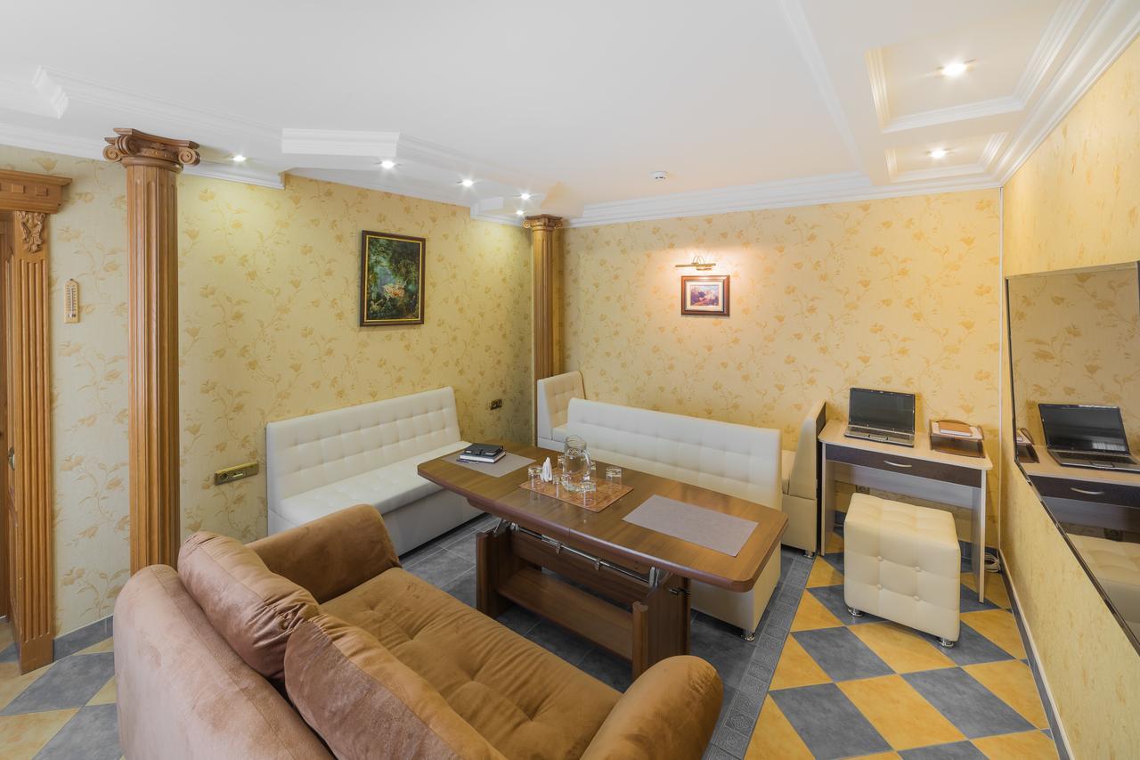 Paradise Hotel Gomel Kültér fotó