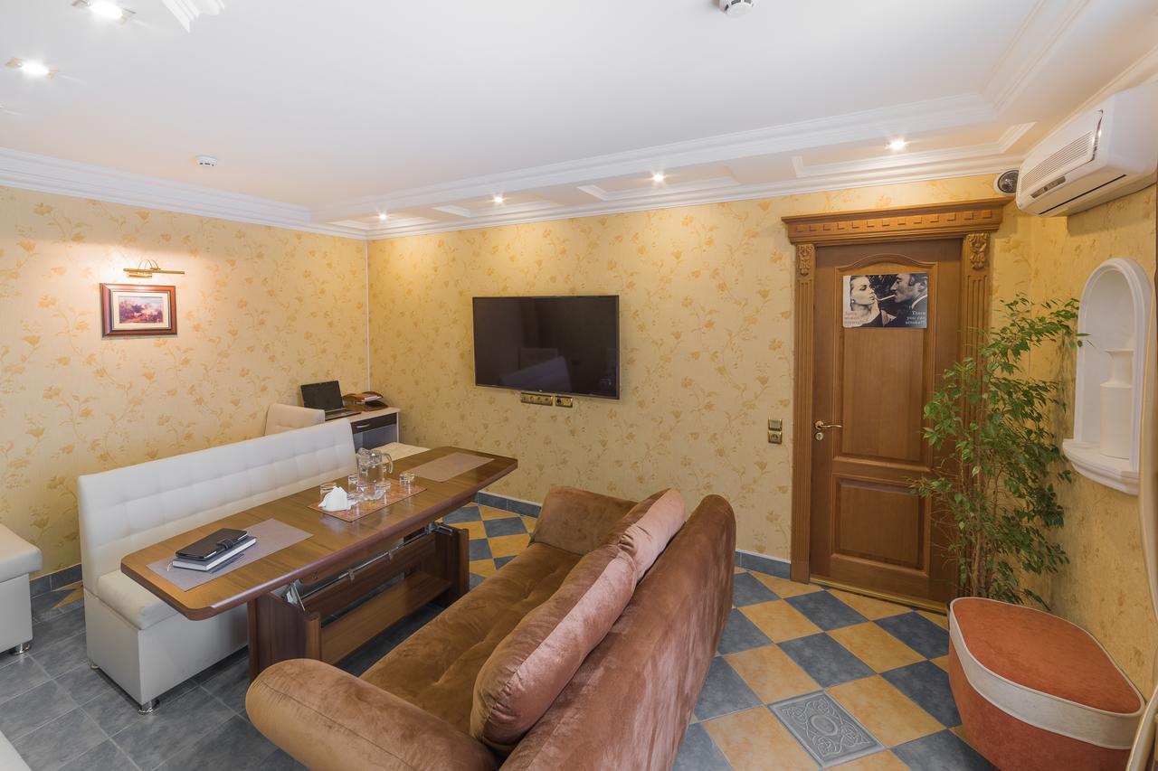 Paradise Hotel Gomel Kültér fotó